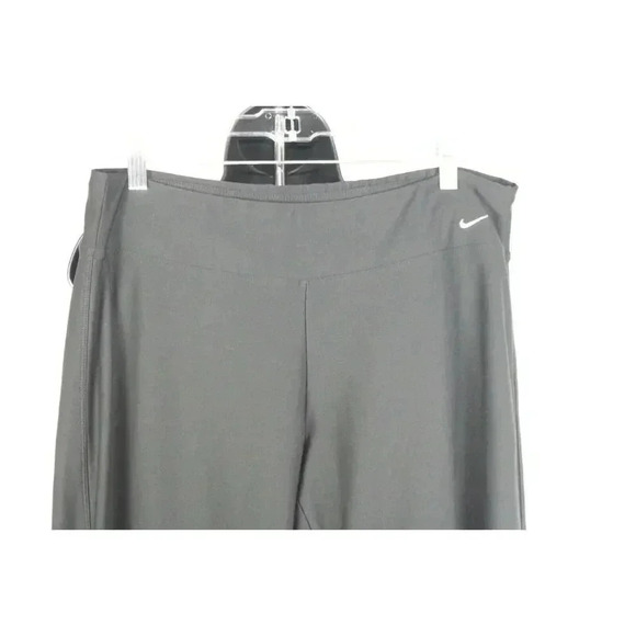ladies Nike DRI FIT work out pants - Picture 4 of 6